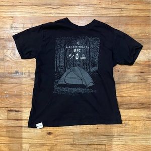 Black Tee size S